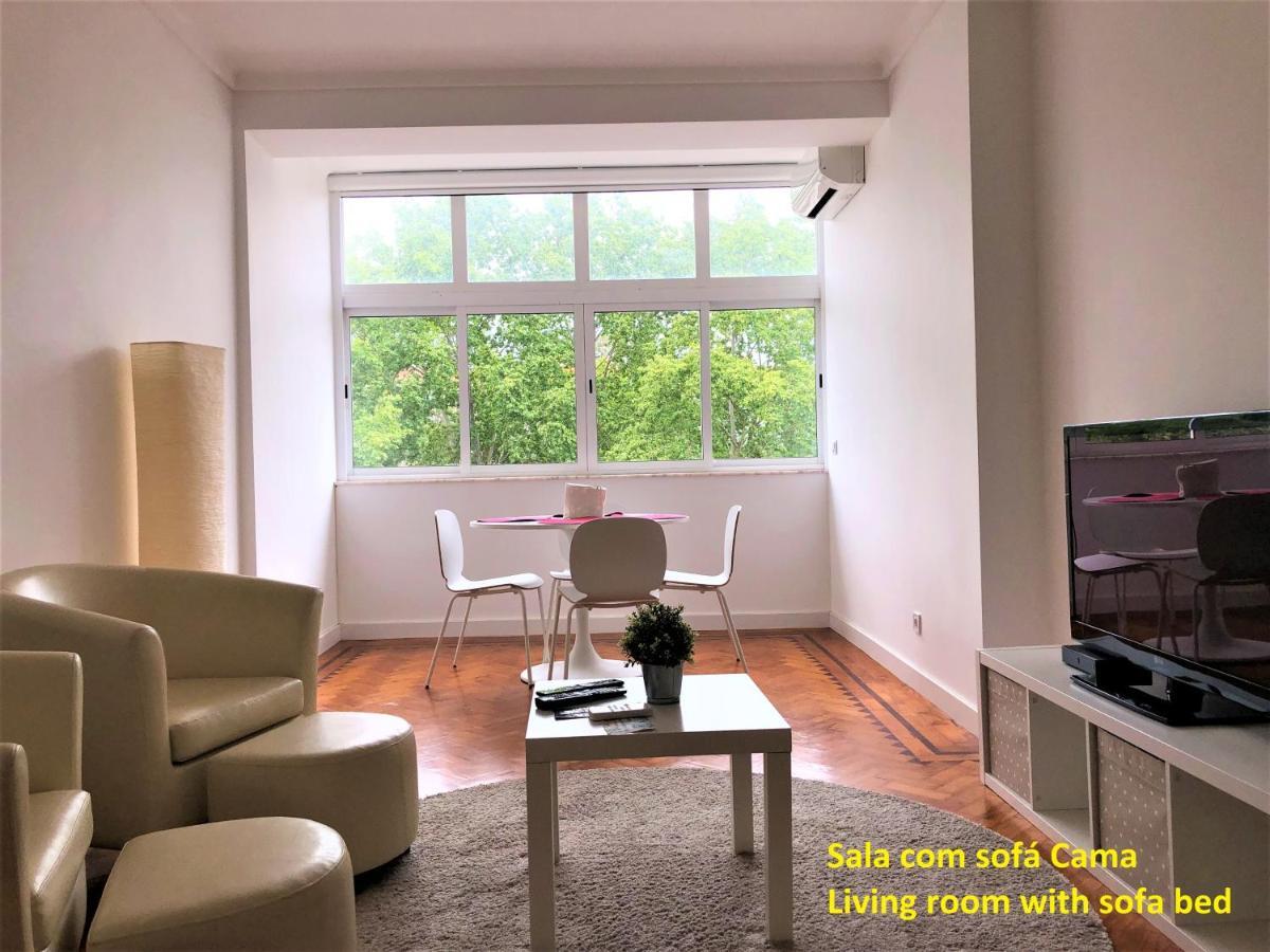 Apartment Near The Airport Lisbon Bagian luar foto